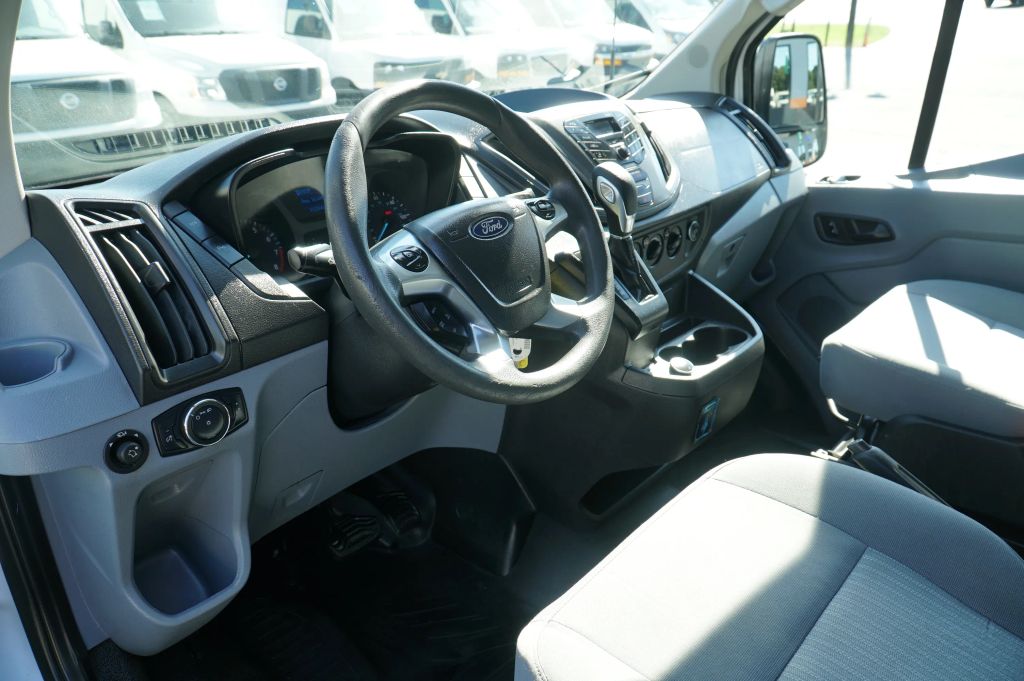 ford transit van 2019 1FTYE1YM6KKB86894 image ford transit van 2019 1FTYE1YM6KKB86894 image